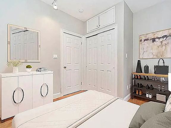 3rd image of 163 Chrystie St #17B