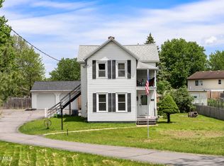 375 Sand Creek Rd, Albany, NY 12205