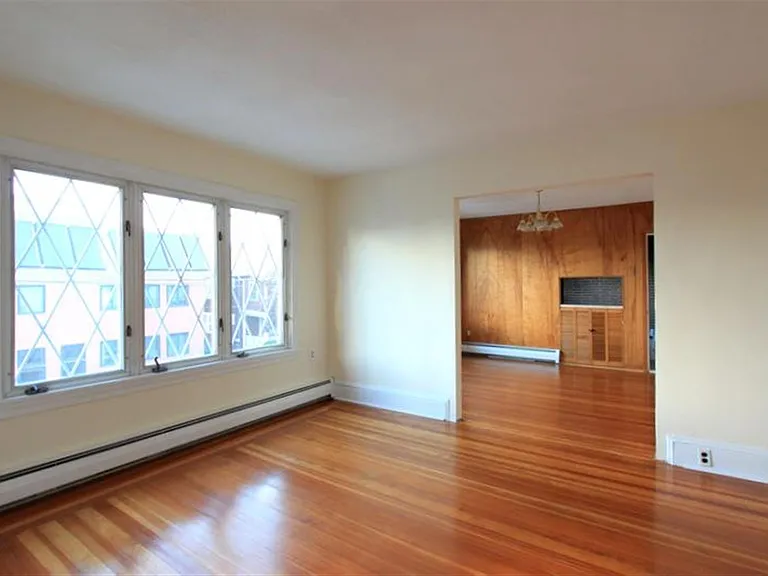 539 Main St — Photo 20