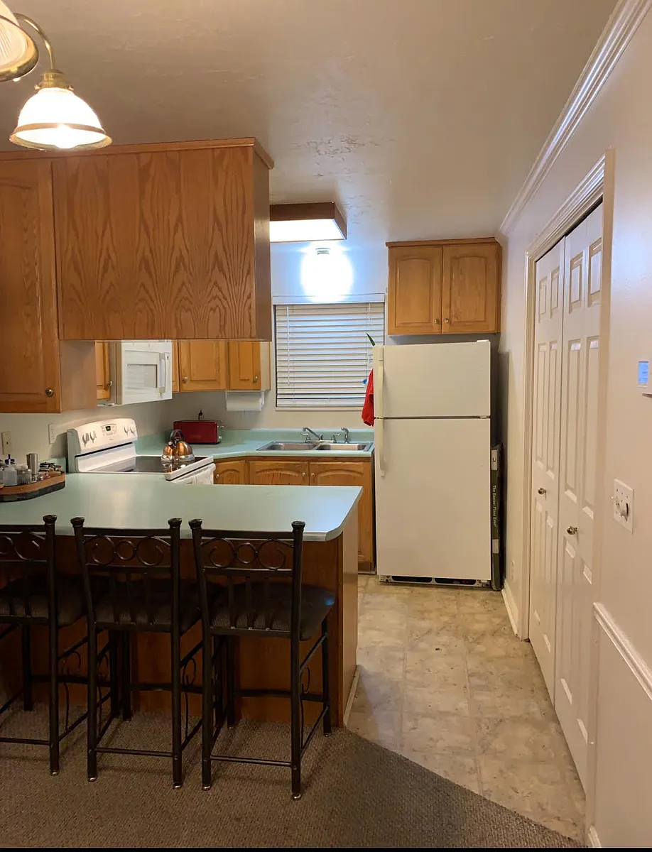Building Photo - 475 N 300 W #11