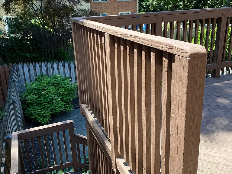 Deck staircase