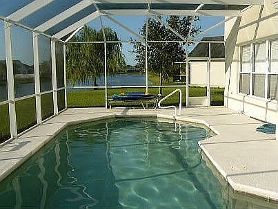 LAKEFRONT POOL HOME