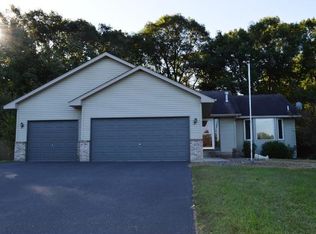 6275 259th St, Wyoming, MN 55092