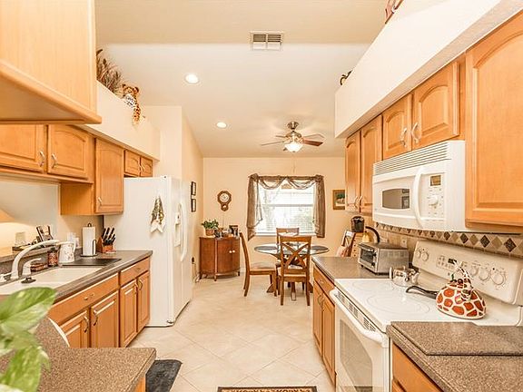 5th image of 11889 Wexford Blvd