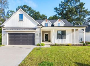 12983 Brick Rd, Granger, IN 46530