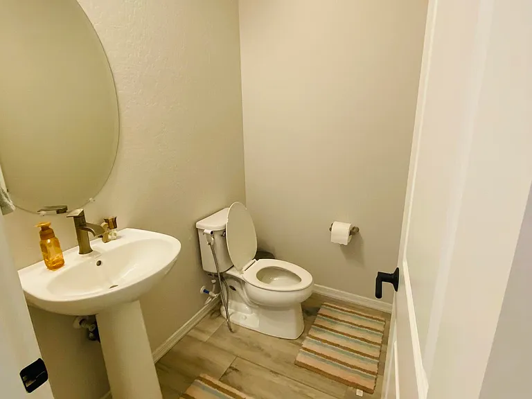 8928 W Missouri Ave — Photo 14
