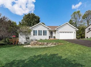 2955 Leadville Pass, Blue Mounds, WI 53517