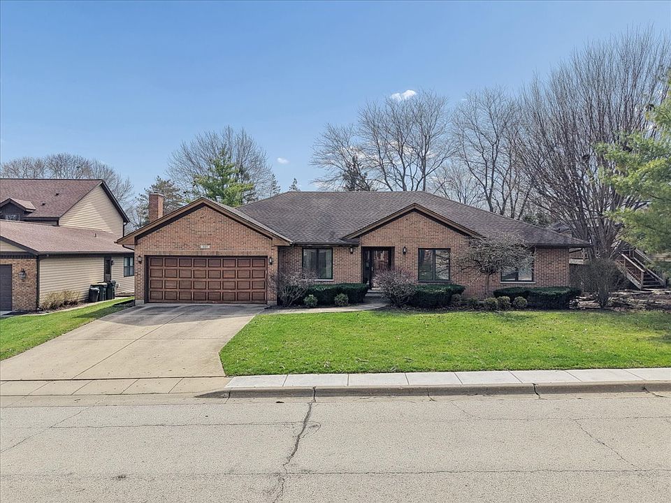 1st image of 805 Furlong Dr