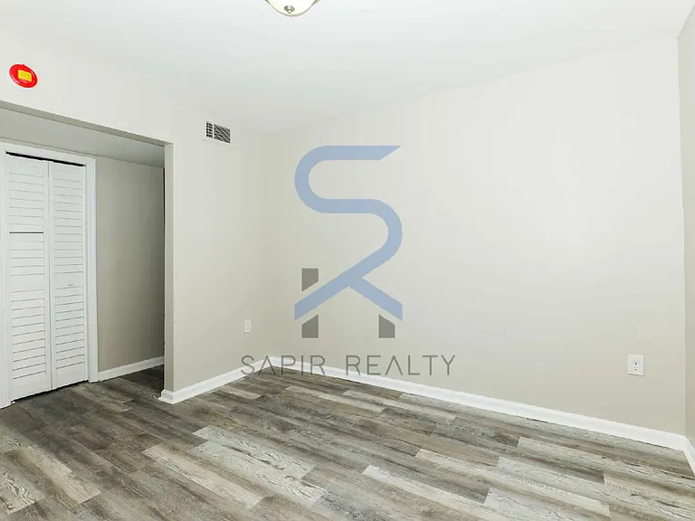 166 Anderson Ave NW #B13 — Photo 8