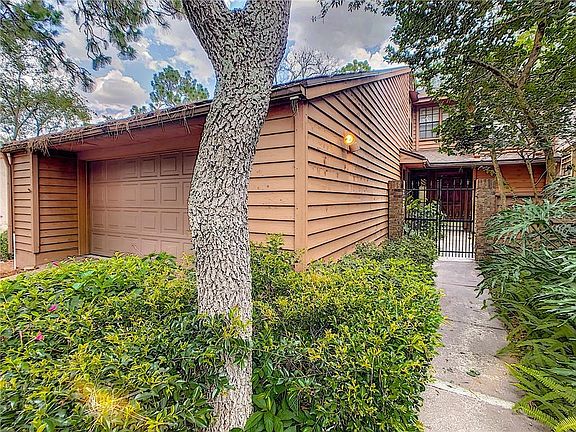 Home For Sale In The Springs