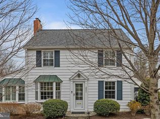 231 N Fillmore St, Arlington, VA 22201
