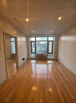 Rented by Houses of New York Realty LLC | media 22