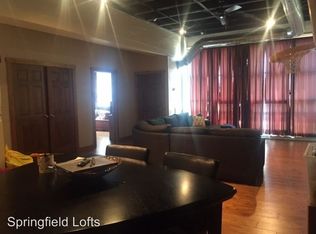 213 W Olive St APT 108, Springfield, MO 65806