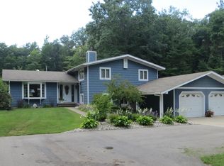 10313 Henderson Rd, Montague, MI 49437