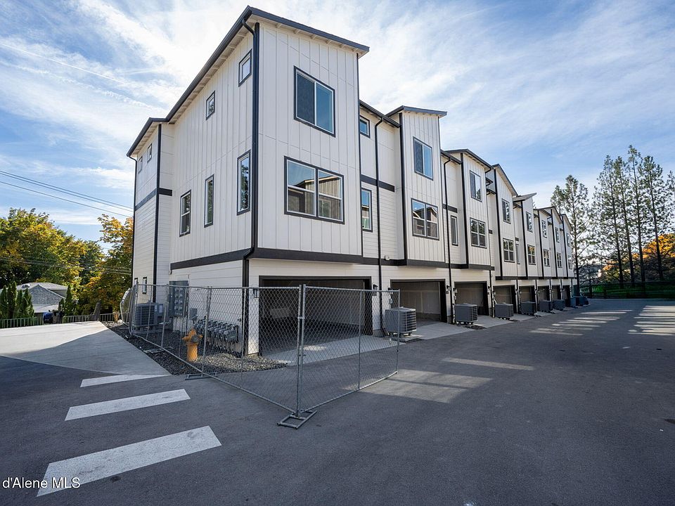 1st image of 1095 W Pinewood Loop