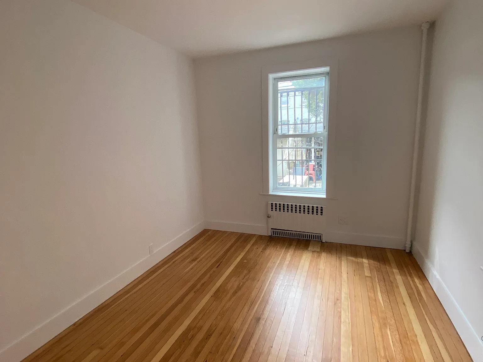 398 Macdonald Avenue — Photo 2
