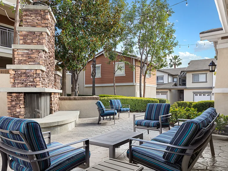 Jamboree Apartments and Townhomes — Photo 17