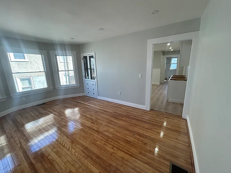 194-196 South St #1 — Photo 20