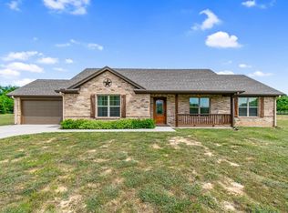 583 Willow Cir, Springtown, TX 76082