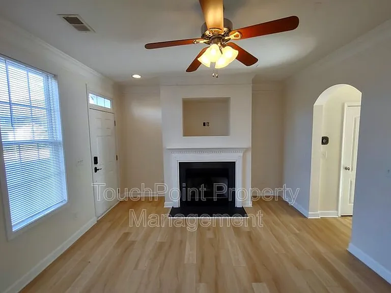 8606 Beaver Creek Dr — Photo 7
