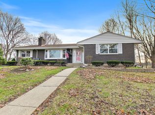 1000 Jackson Ave, Saint Charles, IL