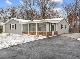 1240 Ebeling Dr, South Bend, IN 46615