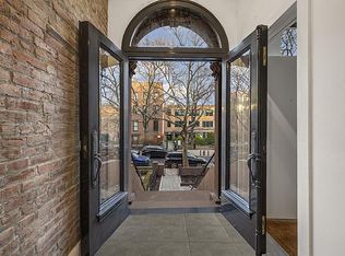 114 1st Pl APT 3, Brooklyn, NY 11231