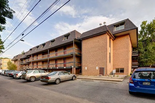 1065 University Ave #217 — Photo 5