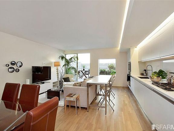 3rd image of 2020 Ellis St APT 202