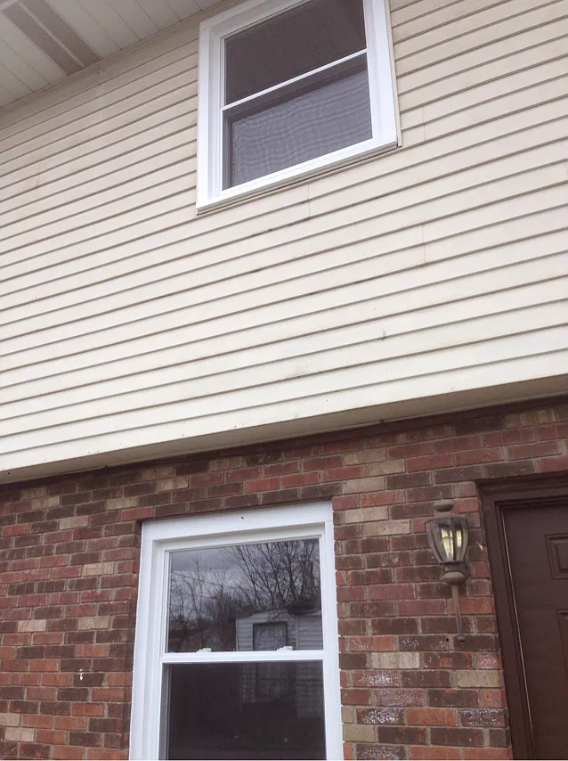 2 bed, 1.5 bath, 900 sqft, $650 — Photo 1
