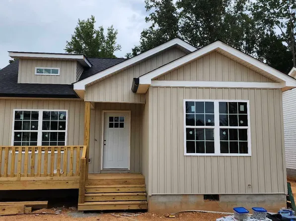 1397 Eastbrook Dr, Dalton, GA 30721