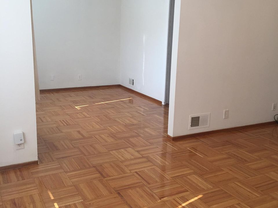 1st image of 111 Mirada Dr #111