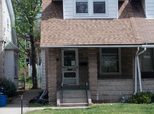 2007 Edgmont Ave, Chester, PA 19013