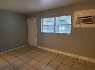 9815 N 10th St UNIT A-B, Tampa, FL 33612