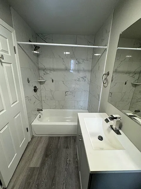522 North Castle Street - 1 — Photo 3