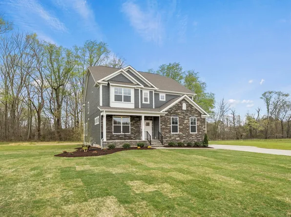30 Jacobs Ln, Stuarts Draft, VA 24477