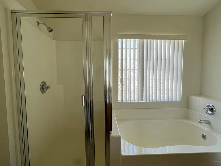 3933 Runey Dr — Photo 15