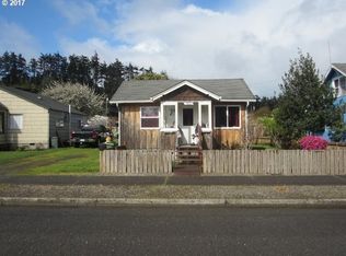 1816 Madrona St, North Bend, OR 97459