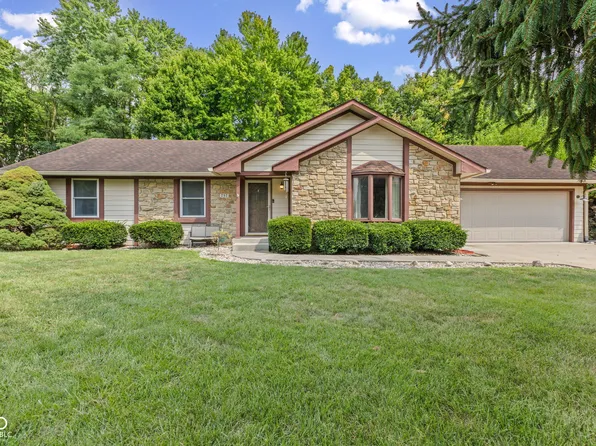 757 Black Bird Ln, Greenwood, IN 46142