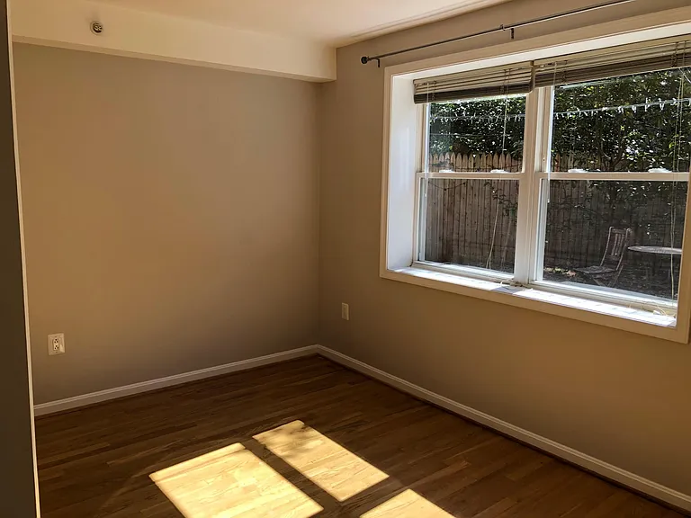 1411 Massachusetts Ave SE #1 — Photo 6