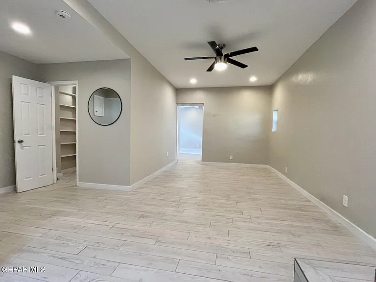 401 Blacker Ave #B — Photo 5