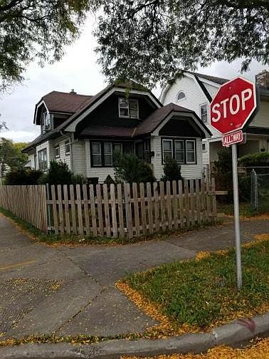 Corner Lot