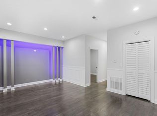 2746 W 47th St #1, Chicago, IL 60632