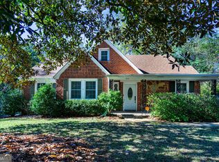 301 Avenue C, West Point, GA 31833