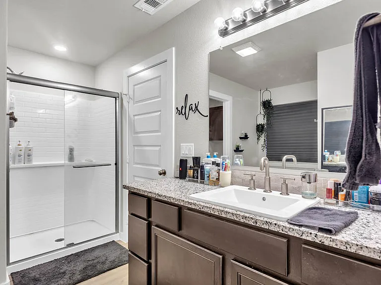 2512 Blazing Saddle Blvd — Photo 15