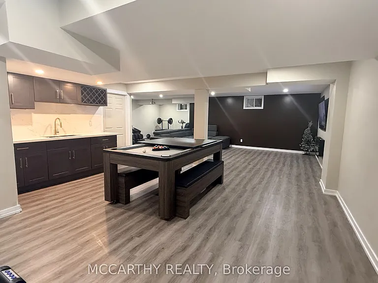 124 Johnson Dr — Photo 35