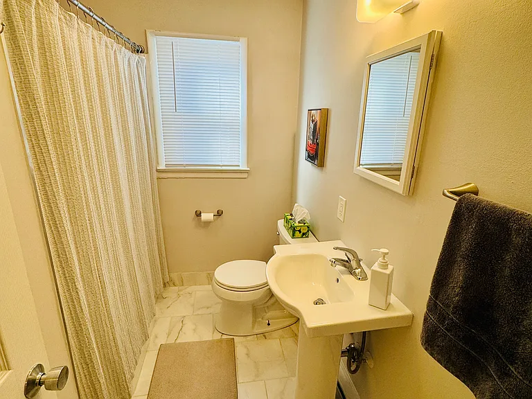 29 Wetmore Ave #A — Photo 8