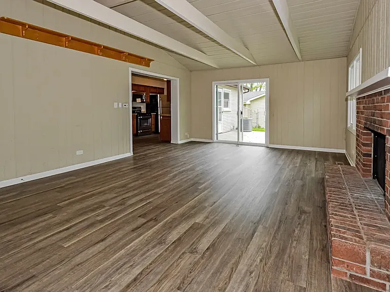 537 Burr Oak Dr — Photo 12