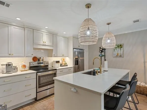 100 Verlaine Pl NW, Atlanta, GA 30327