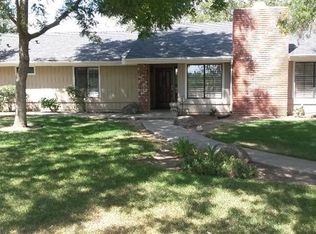 10388 E Bullard Ave, Clovis, CA 93619